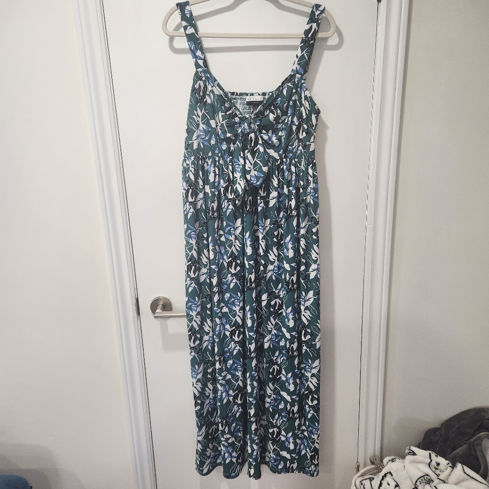 Eloquii Elements Green Floral Maxi Dress